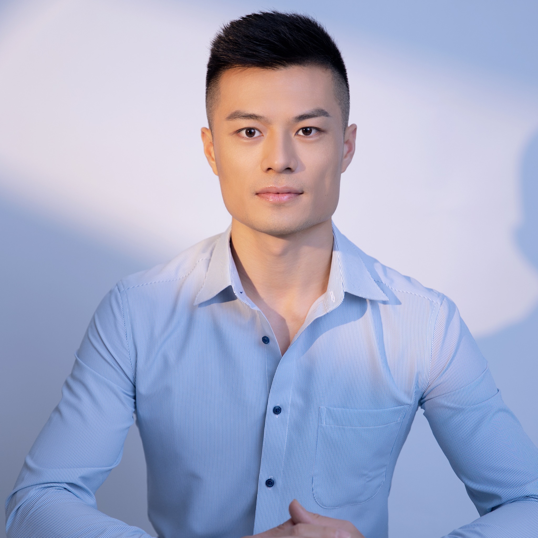 赵禹钧金手标准人物肖像
